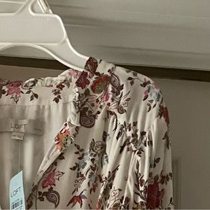 Brand new tags on, floral dress. Loft size 8